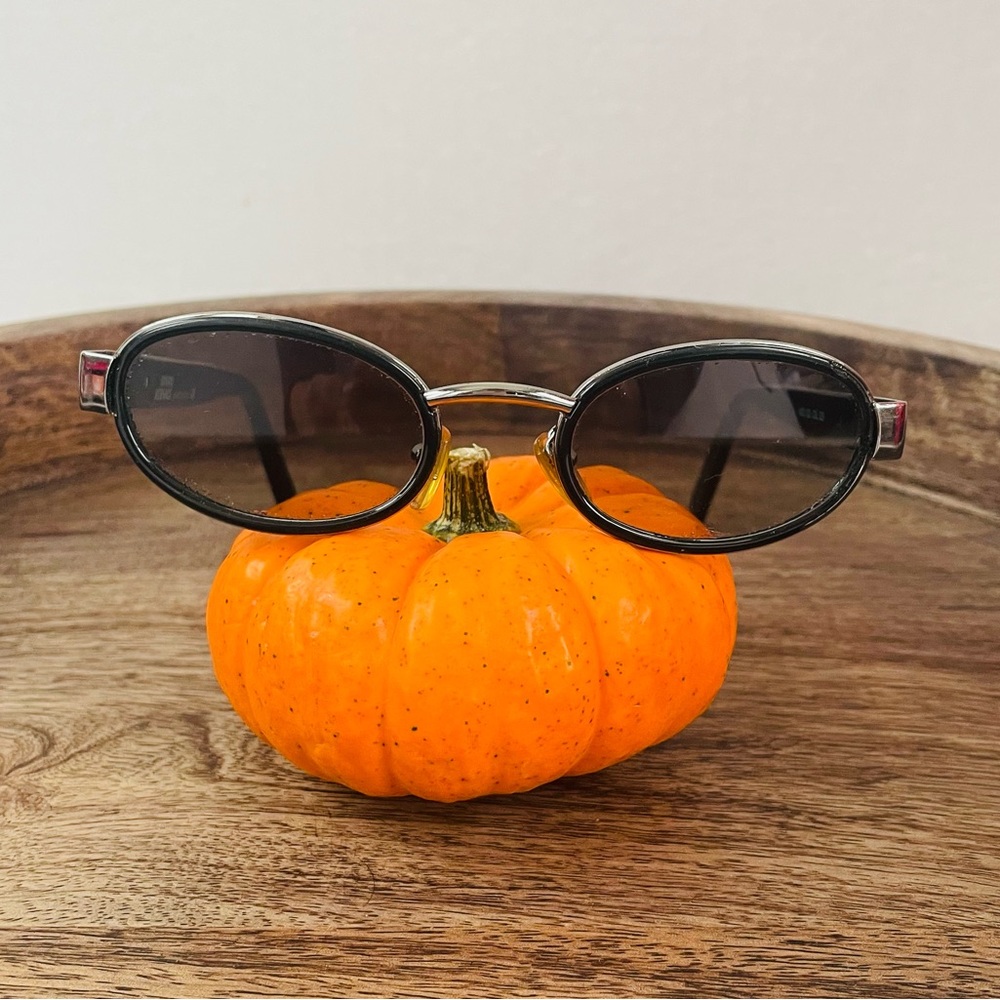 Vintage Gianni Versace Medusa Sunglasses